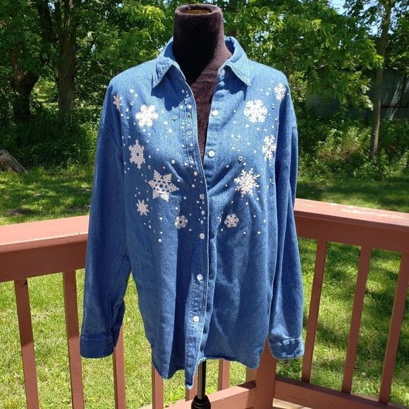 artworks by kay black Tops - Artworks by Kay Black Ladies Button Down Denim Top,Large